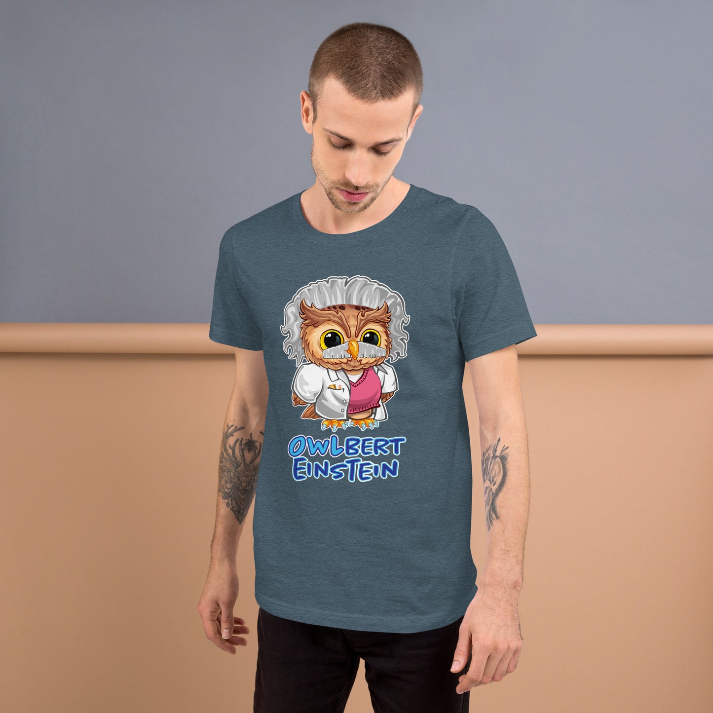 Owlbert Einstein Unisex t-shirt